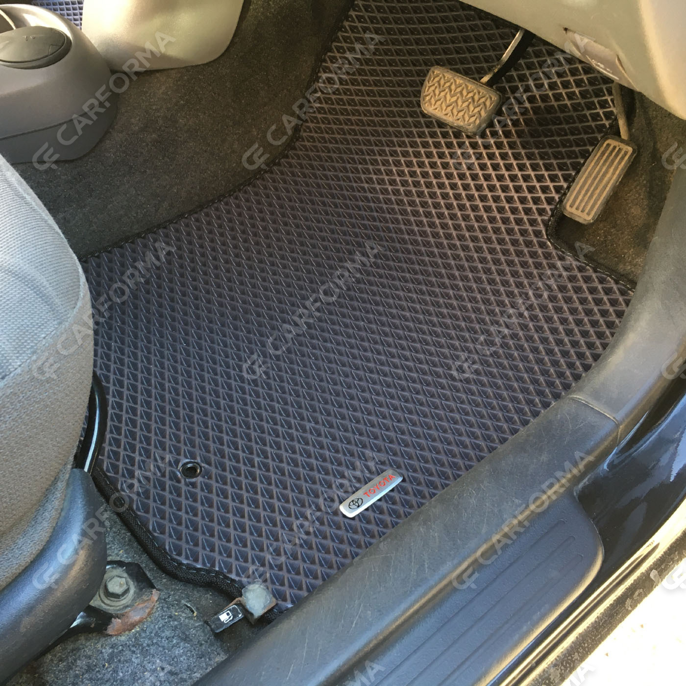 Ворсовые коврики на Toyota Vitz I 1998&nbsp;-&nbsp;2005 в Краснодаре
