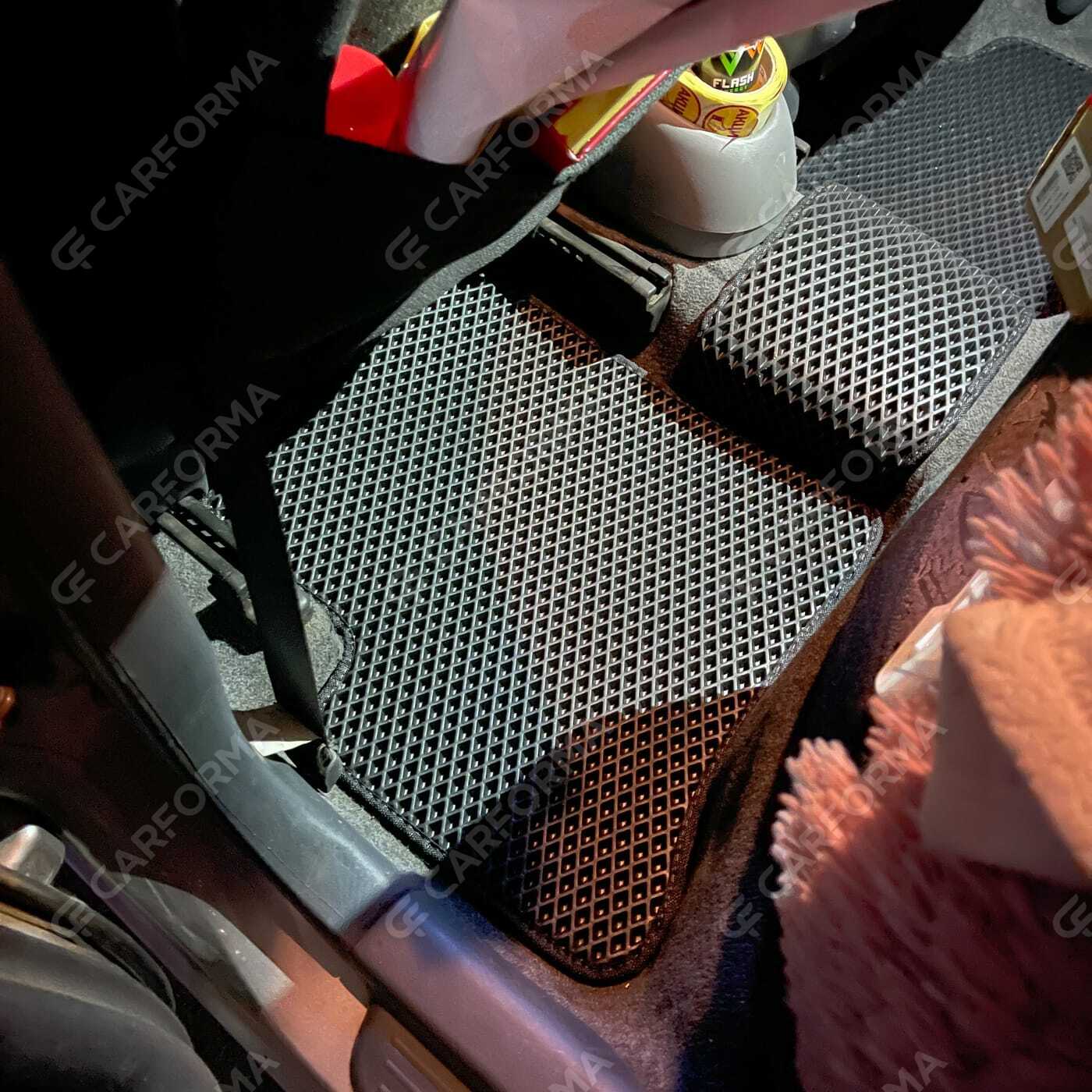 Ворсовые коврики на Toyota Vitz I 1998&nbsp;-&nbsp;2005 в Краснодаре