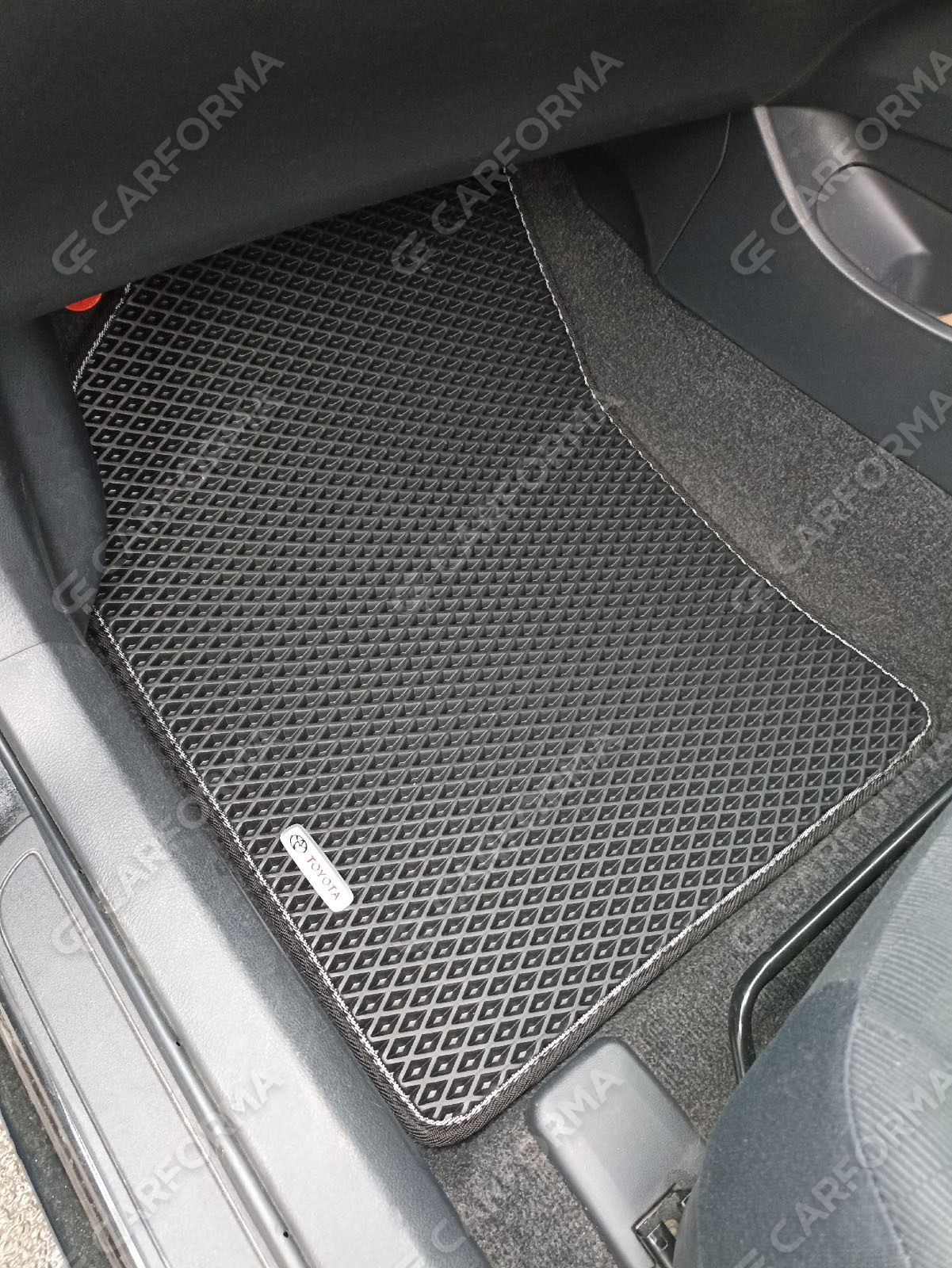 Ворсовые коврики на Toyota Corolla Axio (E14) 2006&nbsp;-&nbsp;2012 в Краснодаре