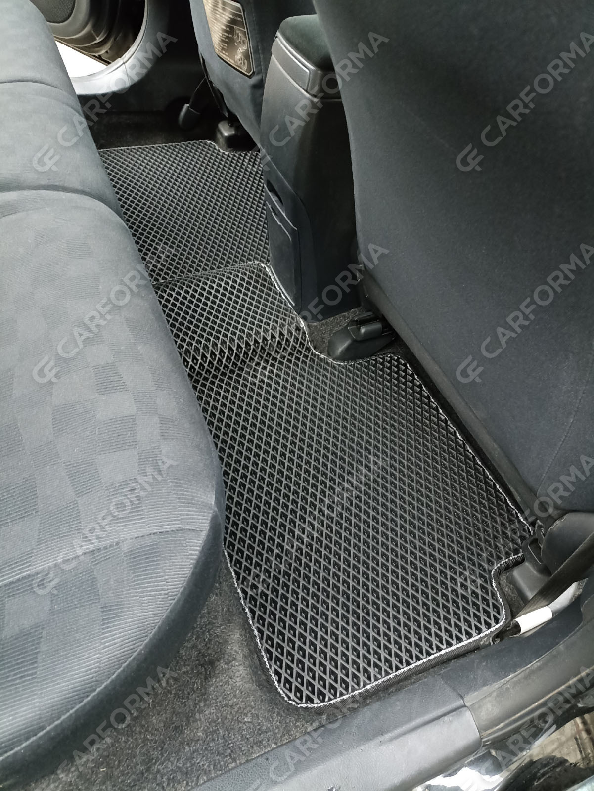 Ворсовые коврики на Toyota Corolla Axio (E14) 2006&nbsp;-&nbsp;2012 в Краснодаре