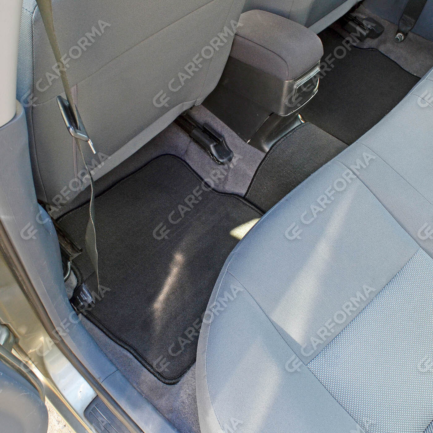 Коврики на Nissan Almera 2 (N16) 2000&nbsp;-&nbsp;2006 в Краснодаре