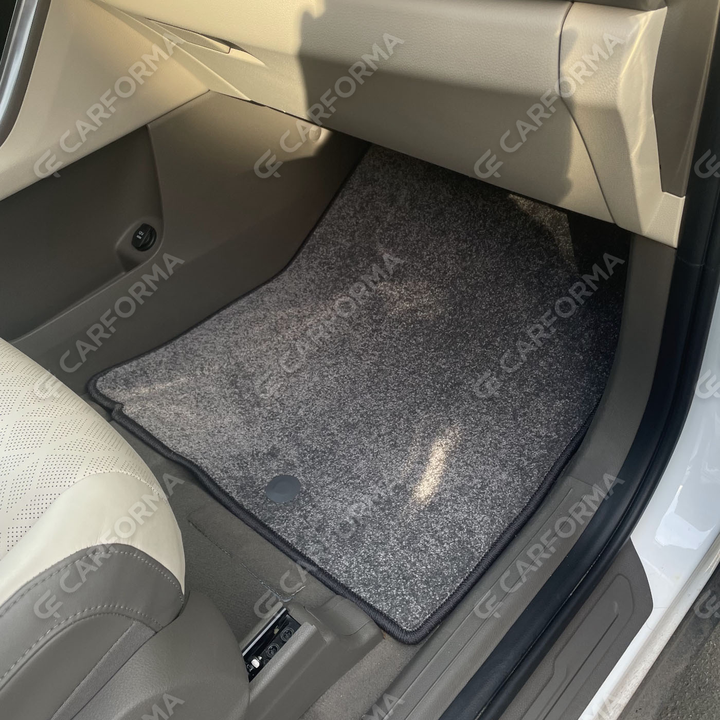 Ворсовые коврики на KIA Carnival IV 7 мест с оттоманками 2020&nbsp;-&nbsp;2026 в Краснодаре