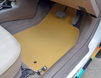 Ворсовые коврики на Toyota Cynos (L50) 1995 - 1999 в Краснодаре