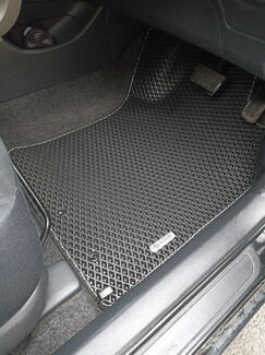 Ворсовые коврики на Toyota Corolla Axio (E14) 2006&nbsp;-&nbsp;2012 в Краснодаре