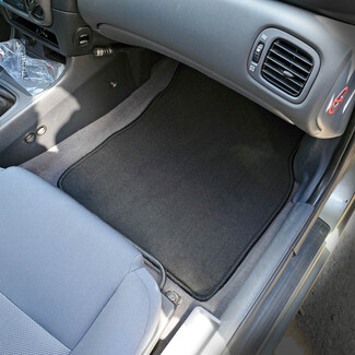 Коврики на Nissan Almera 2 (N16) 2000&nbsp;-&nbsp;2006 в Краснодаре