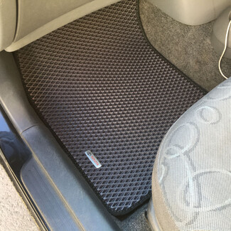 Ворсовые коврики на Toyota Vitz I 1998&nbsp;-&nbsp;2005 в Краснодаре